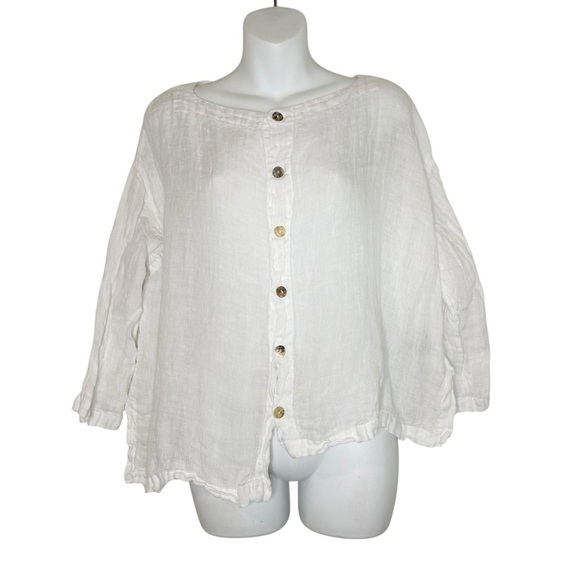 banana blue Tops - Banana Blue linen white asymmetrical top small Lagenlook oversized artsy boho